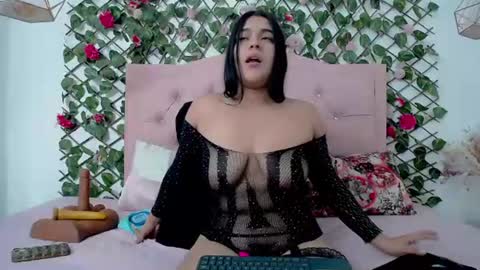 alexita_sweet online show from June 20, 2026, 8:44 pm
