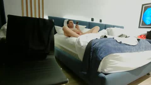 alexpiloto online show from November 14, 2025, 1:26 am