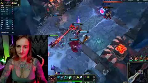 Snapshot of alexracc00n chatting on November 10, 2025, 8:08 pm Alex online show from November 10, 2025, 8:08 pm