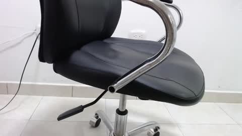 Snapshot of alextwunkk chatting on February 1, 2025, 1:02 am Alex online show from February 1, 2025, 1:02 am