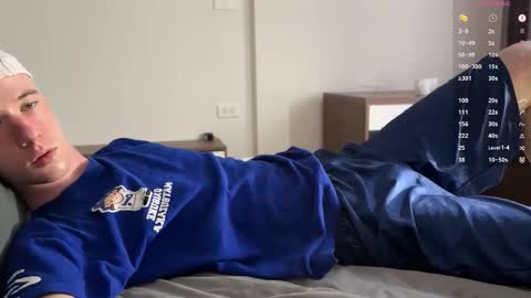 Alex online show from September 17, 2025, 7:32 am