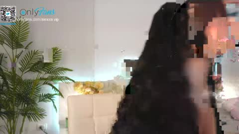     online show from April 17, 2026, 4:54 pm