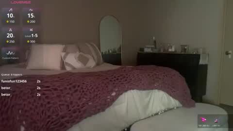 Snapshot of alexxi_riley chatting on March 17, 2026, 4:32 pm alexxi_riley online show from March 17, 2026, 4:32 pm