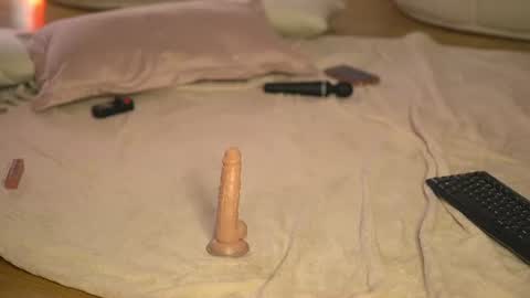 alexxiskye online show from June 18, 2026, 9:14 am