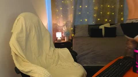 Alex online show from March 15, 2026, 10:32 am