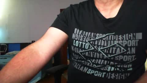 Alexxx1908 online show from May 16, 2026, 10:36 am