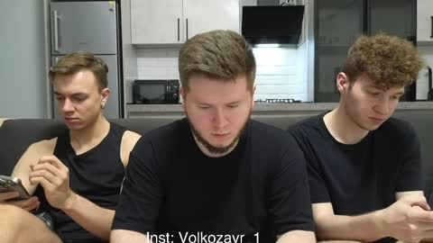 AlexDimaIgor online show from April 10, 2026, 8:24 pm