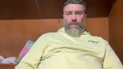 Snapshot of alfali chatting on December 1, 2025, 7:41 pm alfali online show from December 1, 2025, 7:41 pm