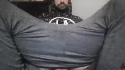 alferezsolvajo online show from February 13, 2026, 12:28 am