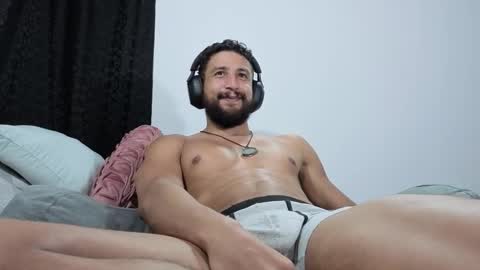 Alferiel online show from October 17, 2025, 3:20 am