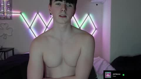 Snapshot of alfiegreenxxx chatting on April 24, 2026, 10:12 pm Alfie Green online show from April 24, 2026, 10:12 pm