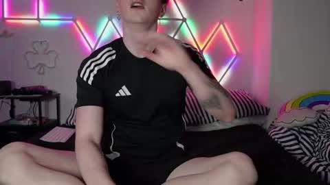 Snapshot of alfiegreenxxx chatting on July 1, 2026, 10:20 pm Alfie Green online show from July 1, 2026, 10:20 pm
