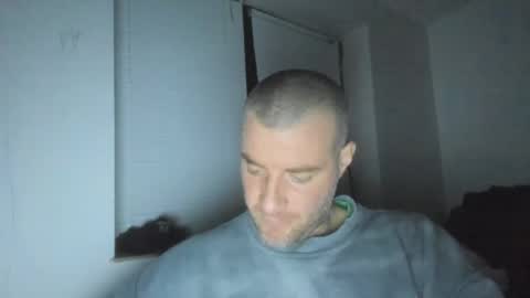 alfiesolomons87 online show from February 18, 2026, 9:33 pm