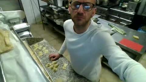 Edgarrrdd1021 online show from March 28, 2026, 2:55 am