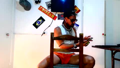 alfredopantuso online show from April 5, 2026, 1:14 am