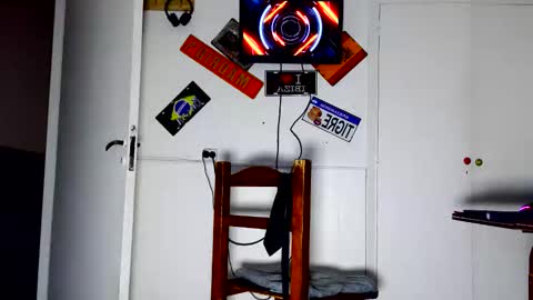 alfredopantuso online show from May 3, 2026, 4:40 am