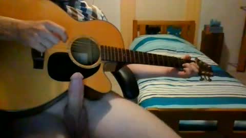Alfredo Ginger huge cock online show from July 13, 2026, 8:44 pm