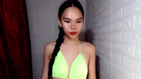 Snapshot of aliahadams chatting on March 9, 2025, 11:47 am ALIAH online show from March 9, 2025, 11:47 am