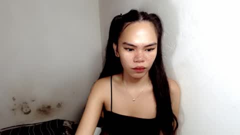 Snapshot of aliahadams chatting on September 8, 2025, 11:48 pm ALIAH online show from September 8, 2025, 11:48 pm