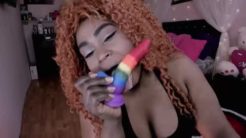 Snapshot of aliana_ross chatting on January 17, 2025, 4:17 am aliana_ross online show from January 17, 2025, 4:17 am