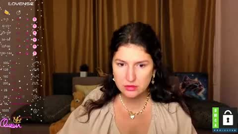 Alianna online show from June 9, 2026, 5:19 am