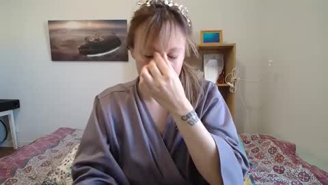 Snapshot of alice8363 chatting on March 7, 2025, 9:29 am Alice online show from March 7, 2025, 9:29 am