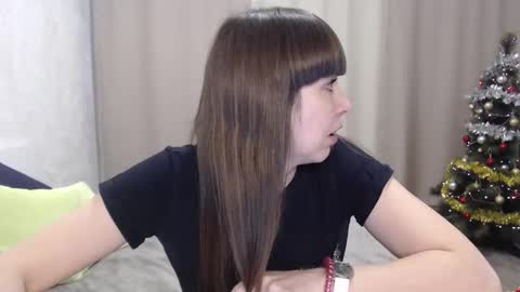alice_59 online show from January 4, 2025, 4:54 pm