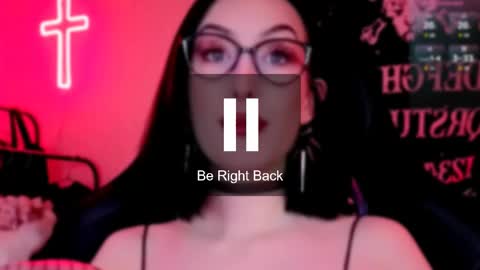Snapshot of alice___mistress chatting on April 18, 2026, 12:58 am Miss Alice online show from April 18, 2026, 12:58 am