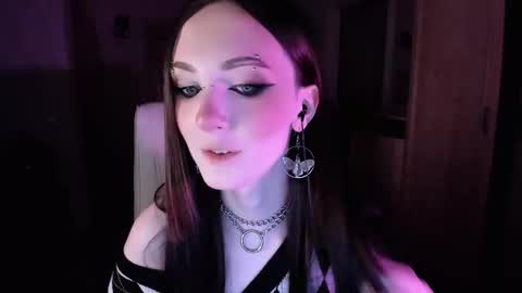 Snapshot of alice__aris chatting on September 13, 2025, 7:24 pm Alice Aris online show from September 13, 2025, 7:24 pm