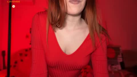 Snapshot of alice__madness chatting on December 1, 2025, 9:31 pm Alice online show from December 1, 2025, 9:31 pm