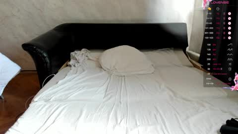 Snapshot of alice_allens chatting on May 17, 2026, 4:54 am Alice online show from May 17, 2026, 4:54 am