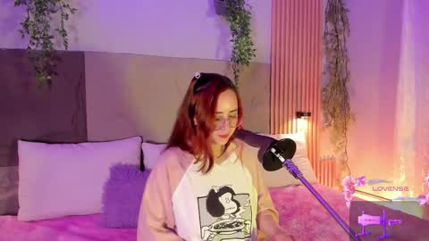 Snapshot of alice_cute77 chatting on February 12, 2026, 11:44 pm Mey online show from February 12, 2026, 11:44 pm