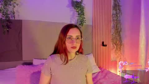 Snapshot of alice_cute77 chatting on February 17, 2026, 4:20 am Mey online show from February 17, 2026, 4:20 am