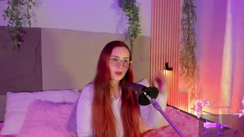 Snapshot of alice_cute77 chatting on February 18, 2026, 2:07 am Mey online show from February 18, 2026, 2:07 am