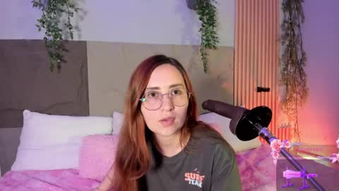 Mey online show from April 7, 2026, 4:46 am