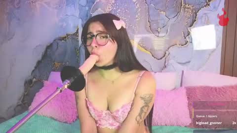 Snapshot of alice_cute77 chatting on May 8, 2026, 8:25 pm Mey online show from May 8, 2026, 8:25 pm