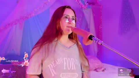 Snapshot of alice_cute77 chatting on May 12, 2026, 5:04 am Mey online show from May 12, 2026, 5:04 am