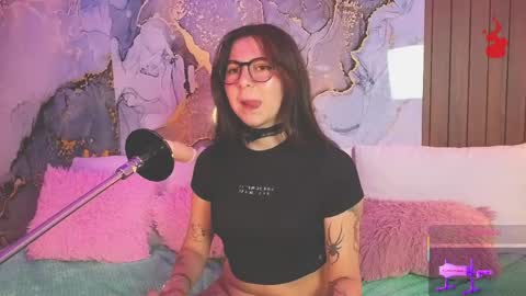 Snapshot of alice_cute77 chatting on May 14, 2026, 2:46 pm Mey online show from May 14, 2026, 2:46 pm