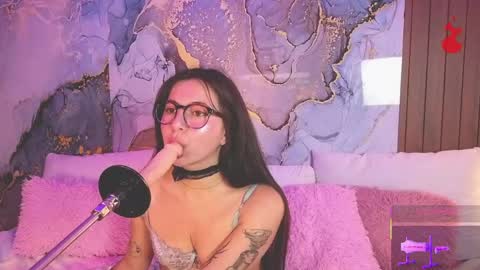 Snapshot of alice_cute77 chatting on May 17, 2026, 5:09 pm Mey online show from May 17, 2026, 5:09 pm