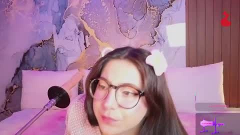 Snapshot of alice_cute77 chatting on May 27, 2026, 2:25 pm Mey online show from May 27, 2026, 2:25 pm