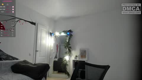 Snapshot of alice_ginger chatting on January 11, 2025, 2:41 am Hello im Alice online show from January 11, 2025, 2:41 am