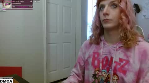 Snapshot of alice_hatchette chatting on January 12, 2026, 7:19 pm Alice Hatchette online show from January 12, 2026, 7:19 pm