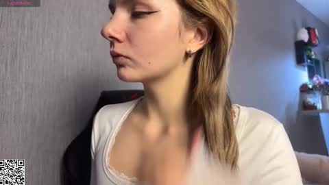 Snapshot of alice_hetfield chatting on October 13, 2025, 3:12 pm My name is Alice find out about me in the Fansly online show from October 13, 2025, 3:12 pm