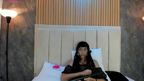 alice_rossi4 online show from May 21, 2026, 11:28 am