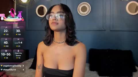 alice_simmons online show from September 24, 2025, 4:32 pm