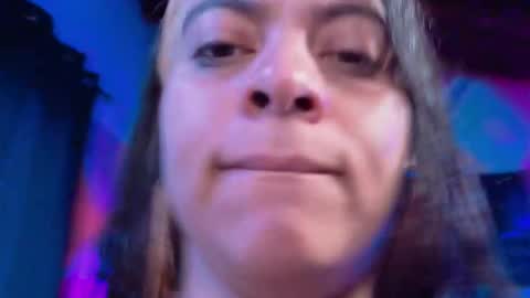 Snapshot of alice_star7 chatting on October 25, 2025, 11:07 am Alice online show from October 25, 2025, 11:07 am