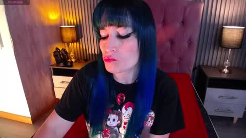 Snapshot of alice_sweetmomma chatting on April 30, 2026, 7:31 pm Alice online show from April 30, 2026, 7:31 pm