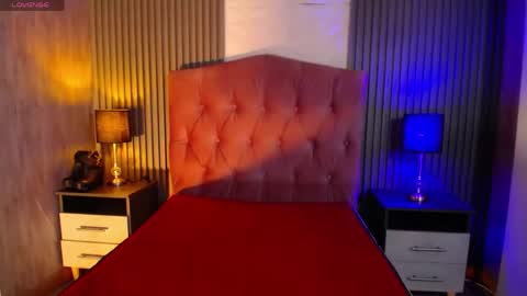 Snapshot of alice_sweetmomma chatting on May 2, 2026, 7:52 pm Alice online show from May 2, 2026, 7:52 pm