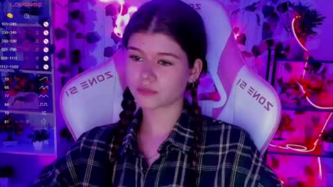 Alice online show from May 26, 2026, 8:49 pm