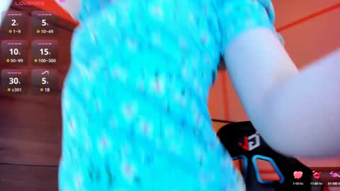 Snapshot of alice_tucci chatting on December 30, 2024, 9:37 am Alice online show from December 30, 2024, 9:37 am